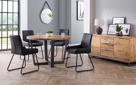 Round Table