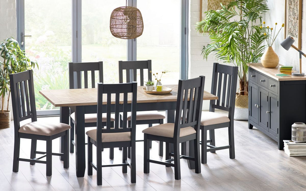 1647624070_bordeaux-dining-table-6-dining-chairs-roomset.jpg