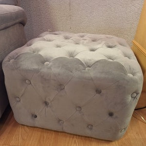FN099 Cube Footstool