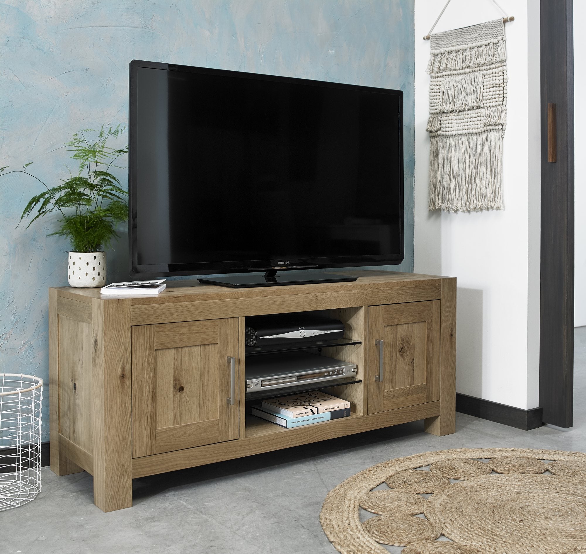 2620-25 Entertainment Unit.jpg
