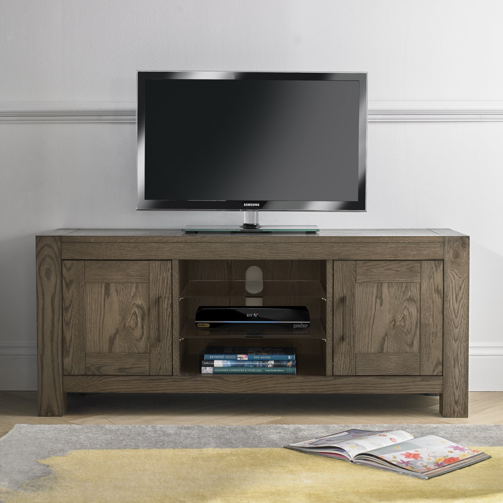 2690-25 Entertainment Unit.jpg