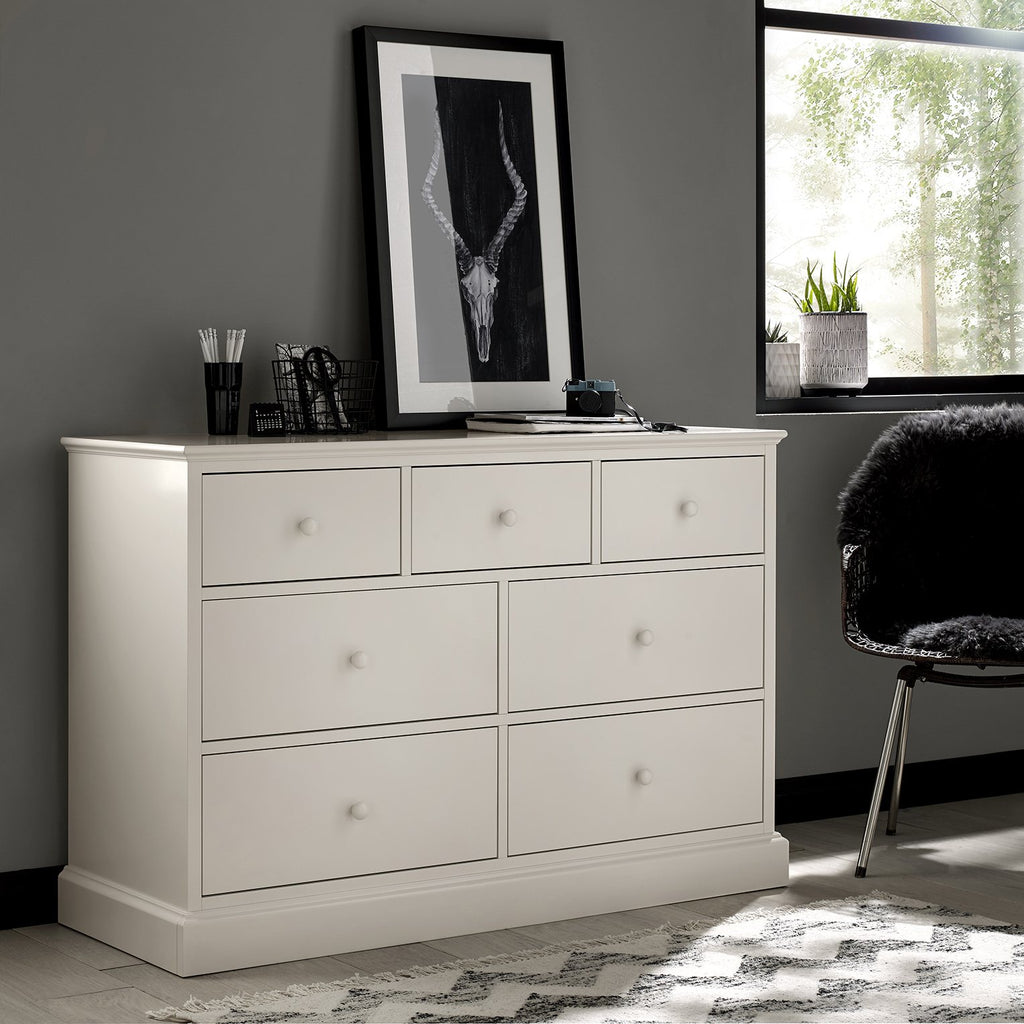 7902-92 3+4 Drawer Chest.jpg