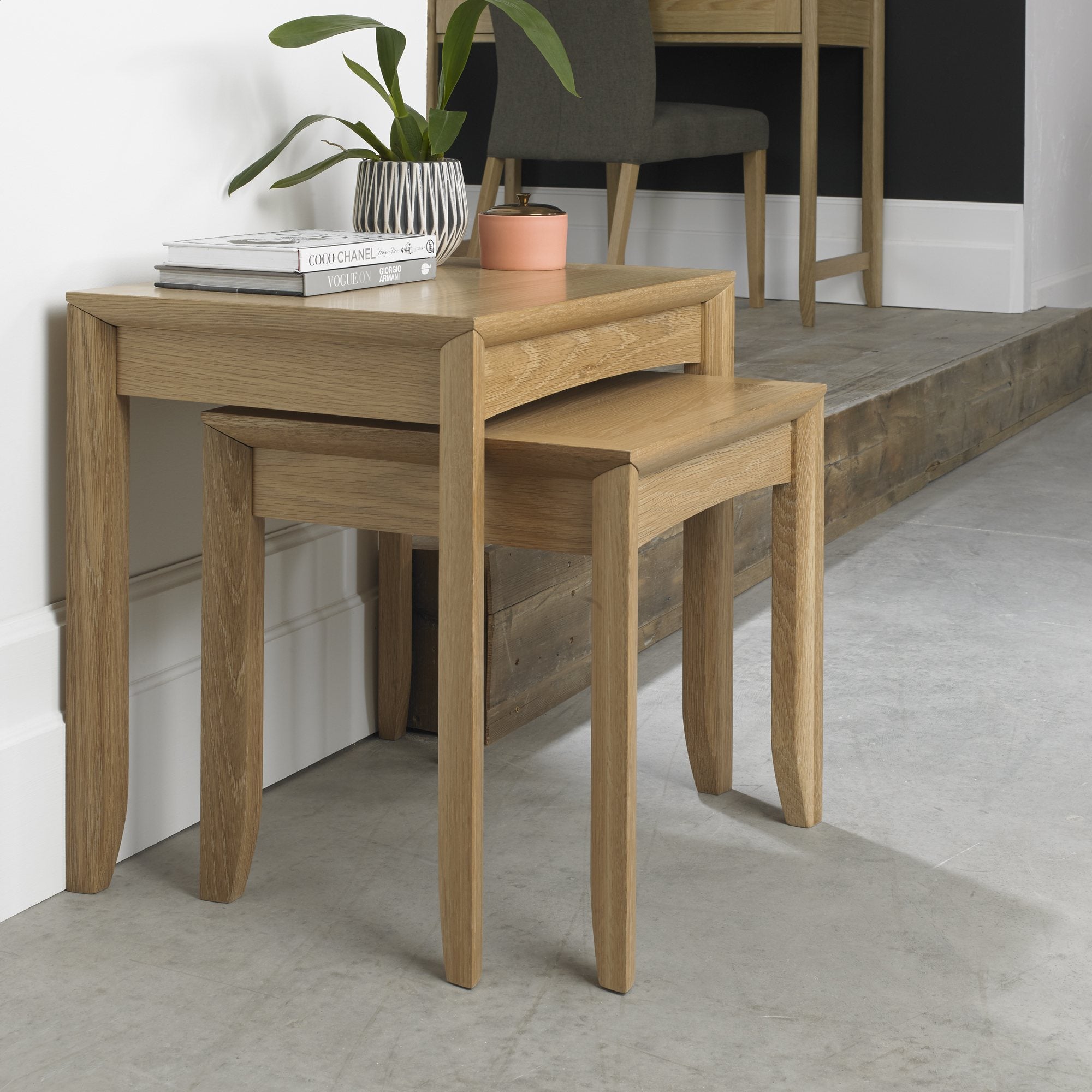 8101-07 Nest Of Lamp Tables_1.jpg