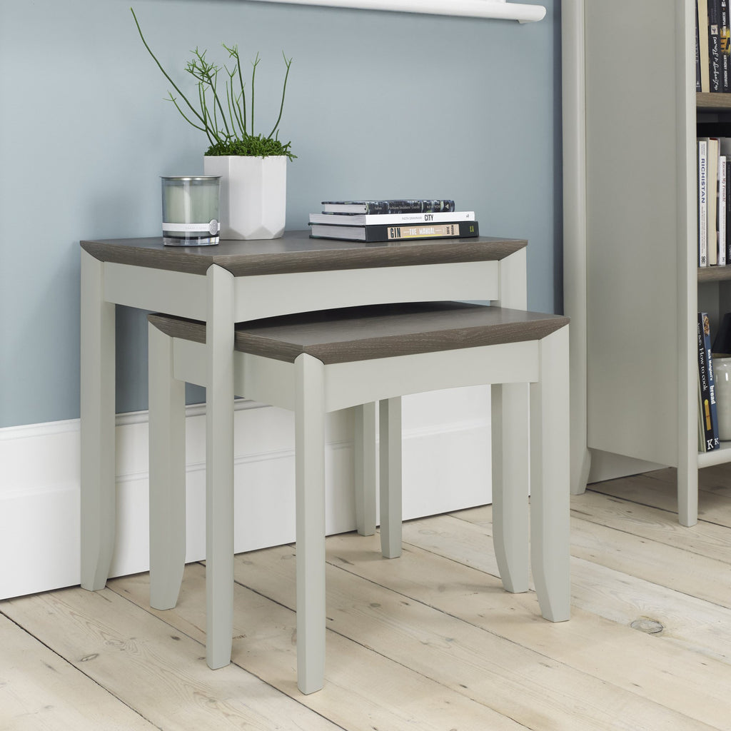 8102-07 Nest Of Lamp Tables_1.jpg