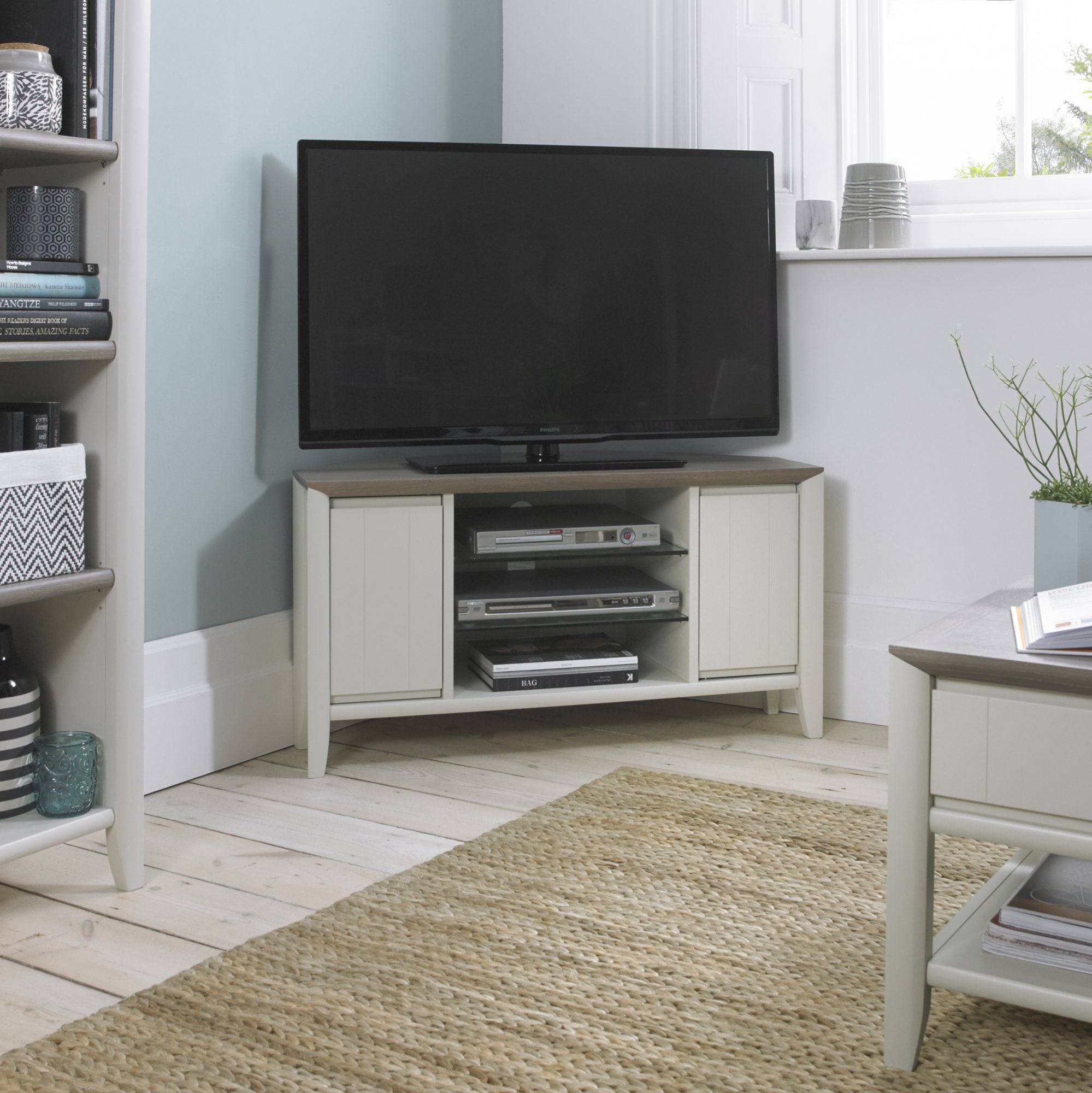 8102-23 Corner Entertainment Unit_1.jpg