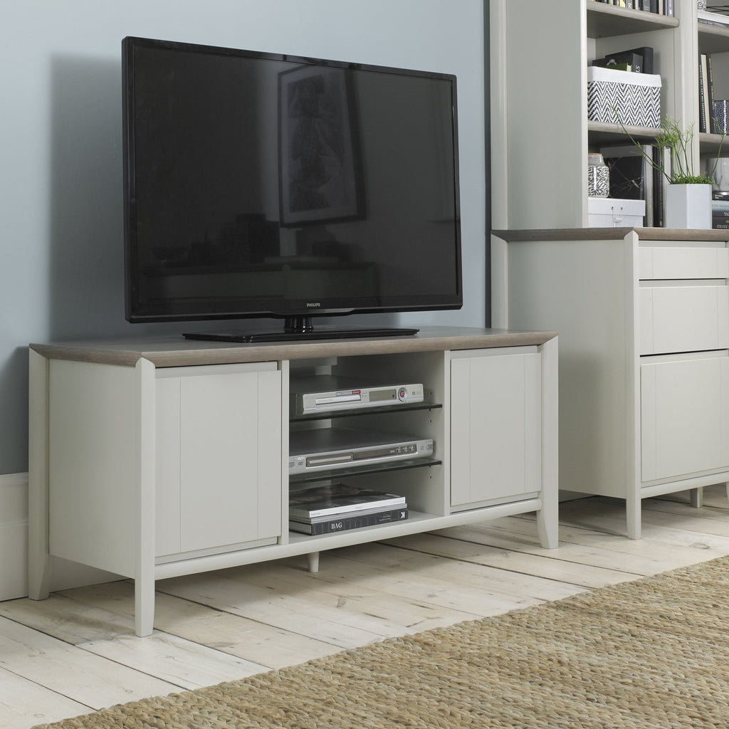8102-25 Entertainment Unit_1.jpg