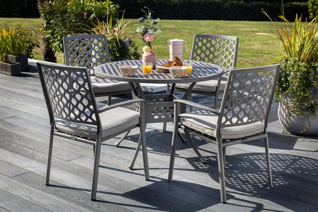 Hartman Avebury 4 Seat Dining Set in Crimini / Moon