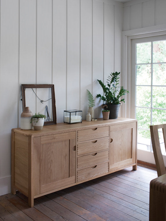 Bosco-dining--1385--galleryLifestyle-2--Oak--CM-Oak-3.jpg