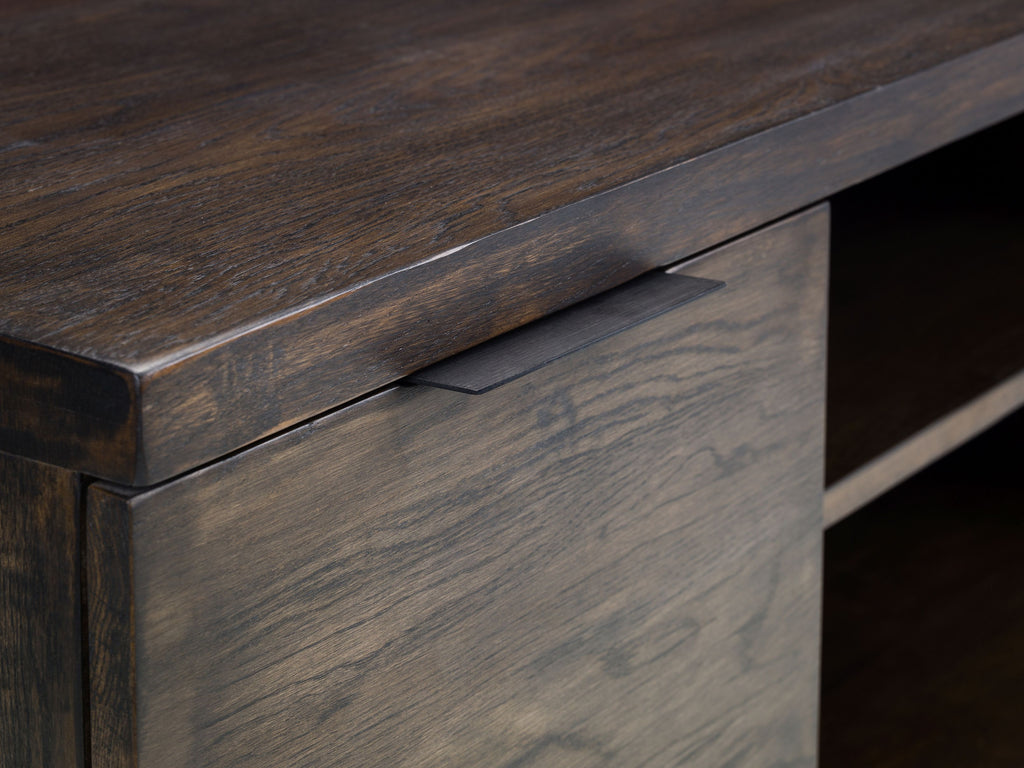 Brooklyn Dark Oak TV Unit Detail-3 small.jpg