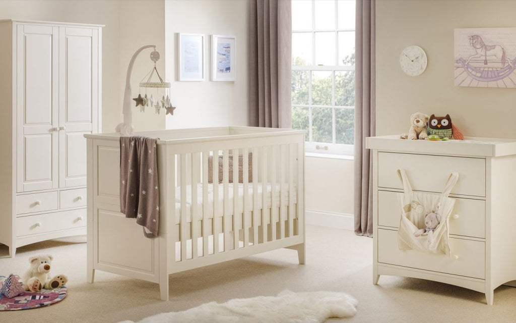CAM020 1491576213_cameo-nursery-roomset-cot.jpg