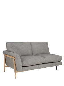 4439 Medium Sofa Lhf Arm (1x Scatter)
