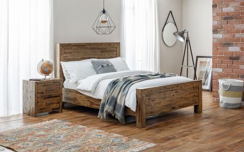 Bed 180Cm
