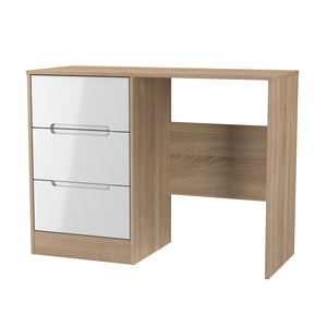 MON031 Vanity