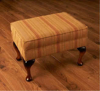 PK212P/009 Footstool