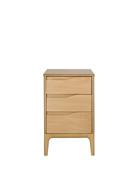 Rimini - 3292 - compact-bedside-cabinet - cutoutFront-1 - Oak - CM-Oak-5.jpg