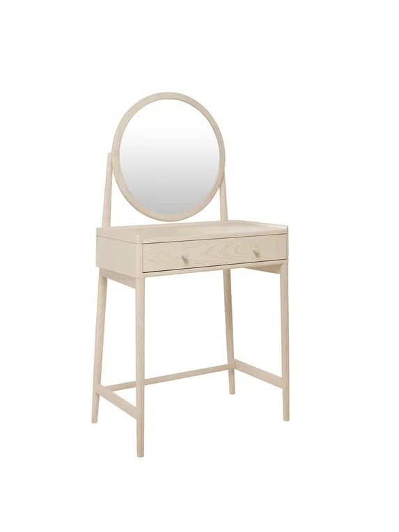 3899 Dressing Table