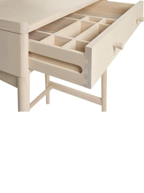 Salina - 3899 - dressing-table - galleryDetail-1 - Ash - PT.jpg