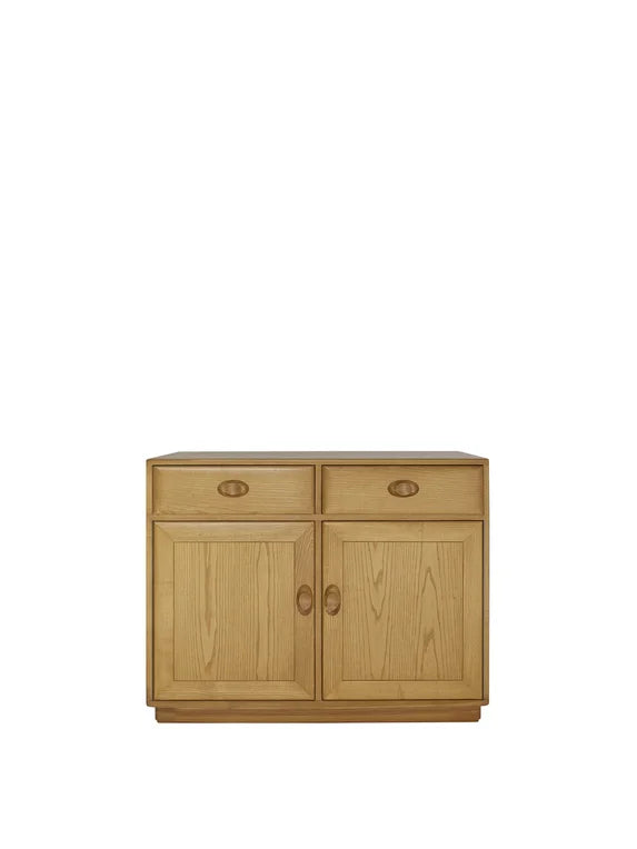 Windsor - 3816 - cabinet-with-drawers - cutoutFront-1.jpg