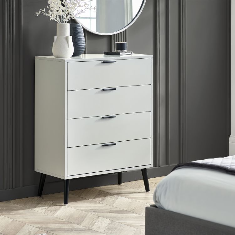 alb002-alba-4-drawer-chest-silk-grey-roomset-1.jpg