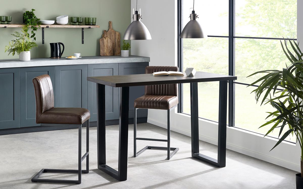 BRO036 Bar Table Dark Oak
