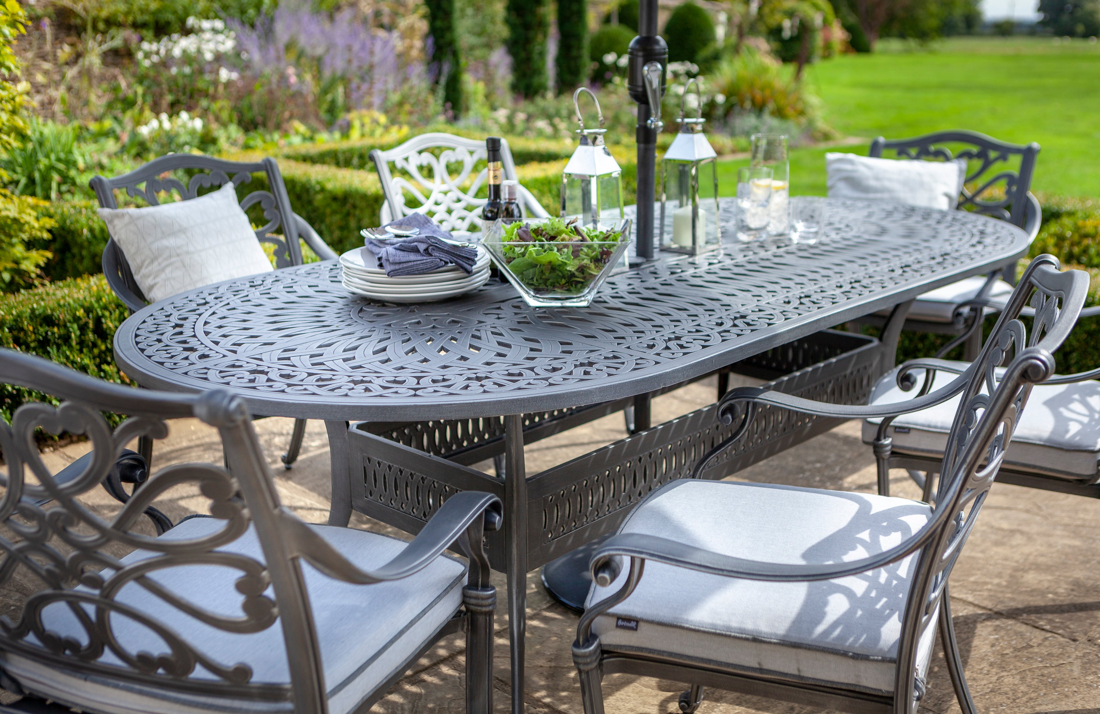 Hartman Capri 6 Seat Oval Dining Set in Antique Grey / Platinum