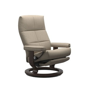 Chair W/ Footstool - Power Leg + Back