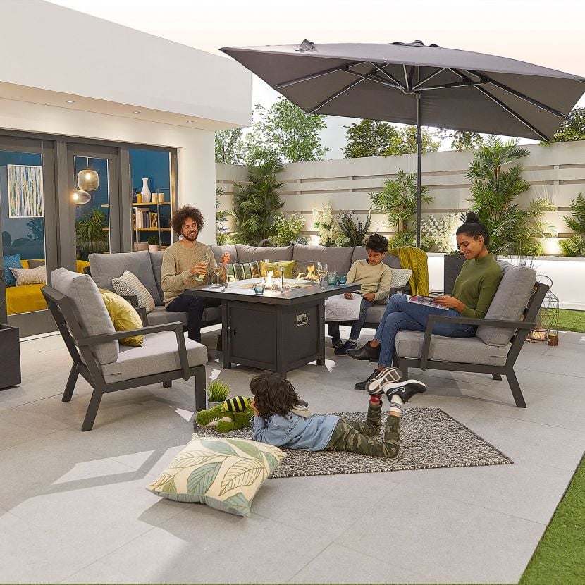 Nova outlet outdoor sofa